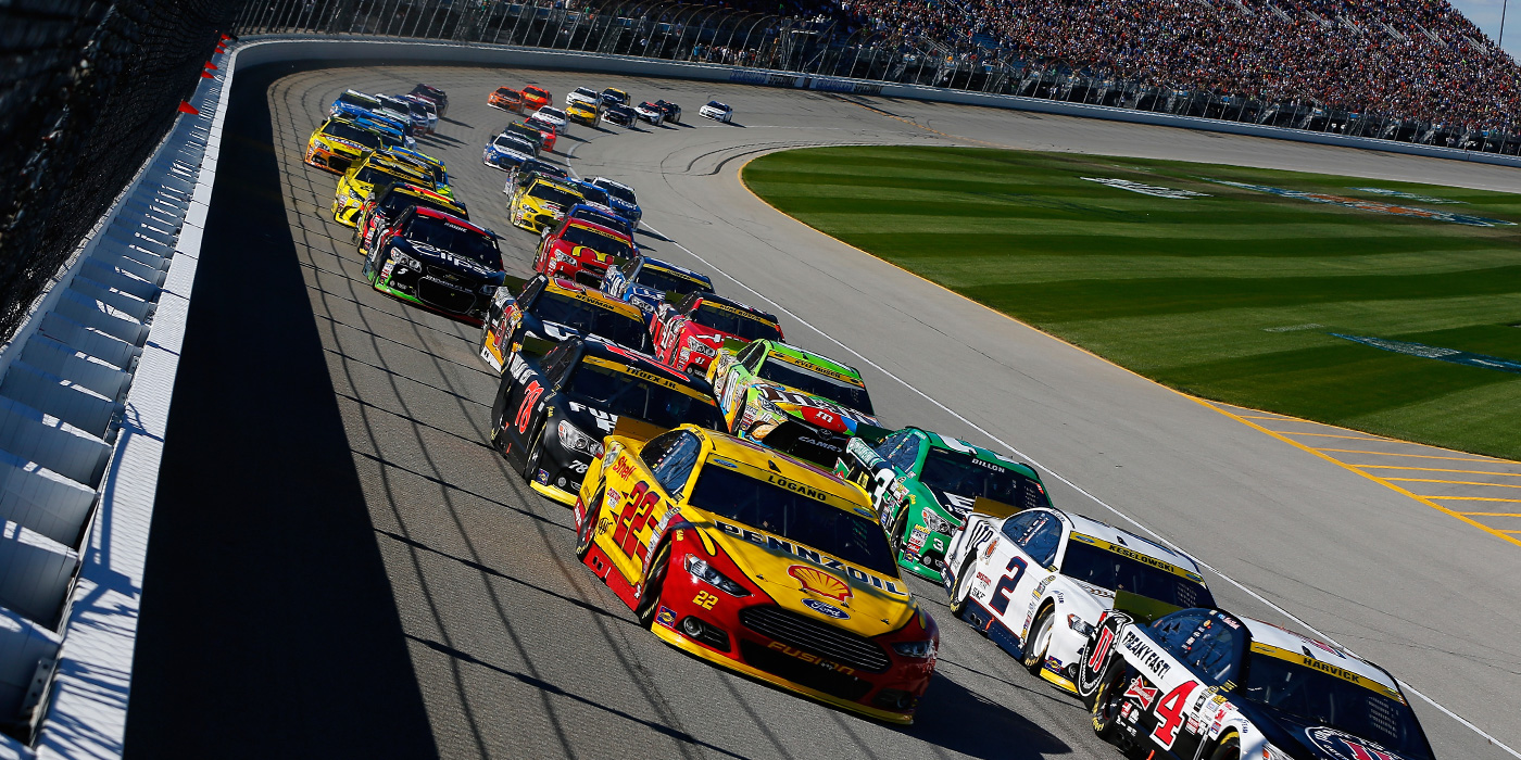 This Weekend In Nascar Chicago Storylines Checkerstowreckers Com